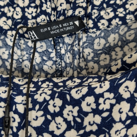 Zara Floral Print Midi Dress Size Small - Picture 11 of 14